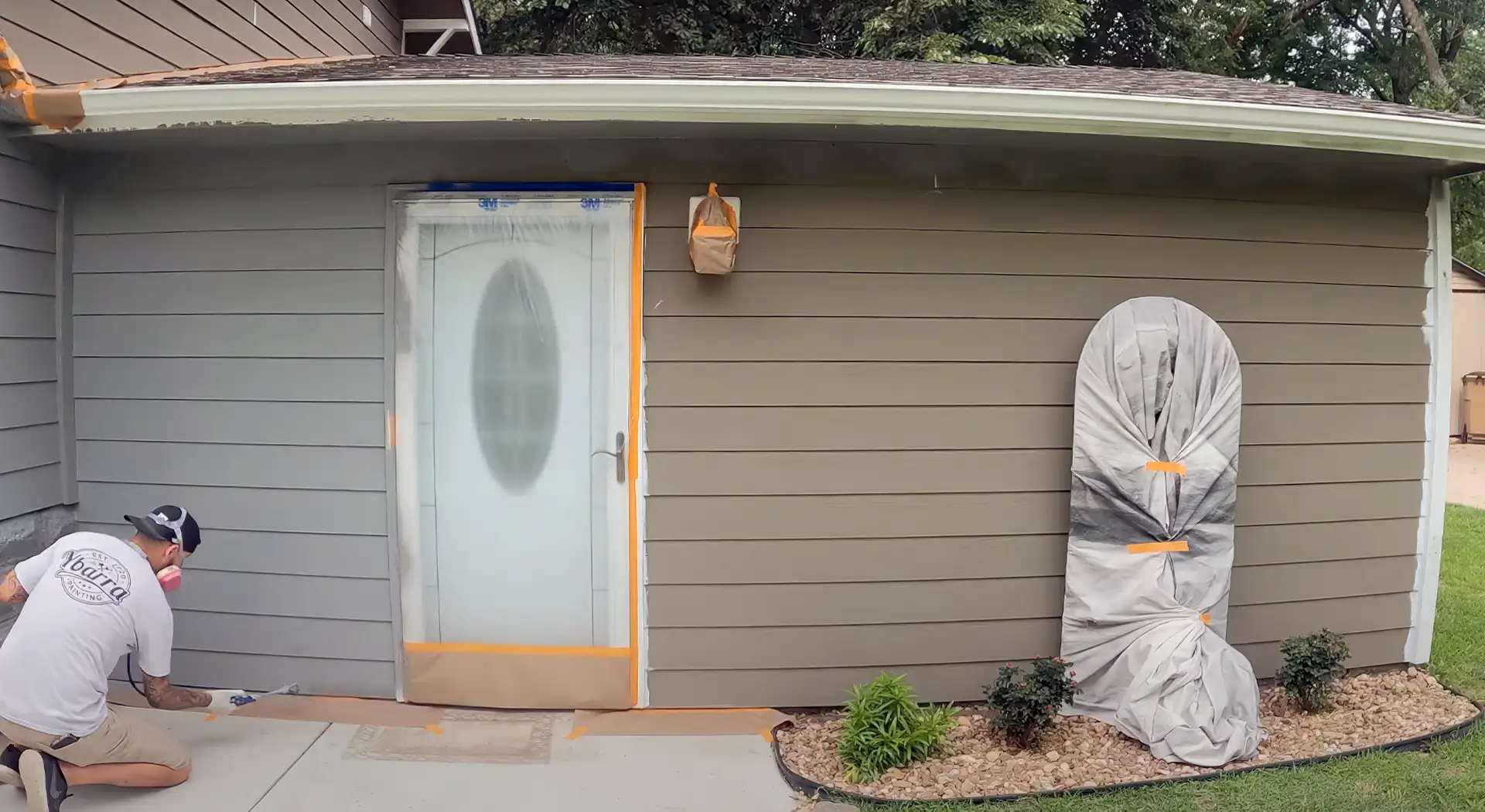Exterior house painters