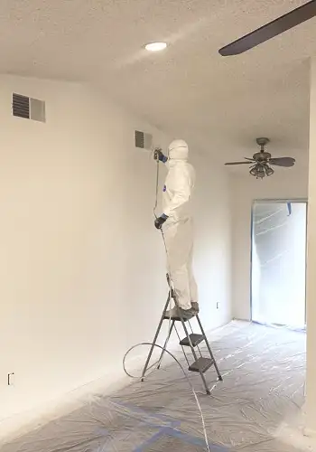 Painters in Woodland Hills